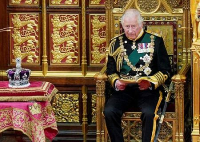 Новый британский монарх взял имя Карл III
