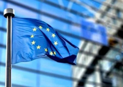 ЕС вводит четвёртый пакет санкций против России