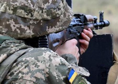 Украина стреляет по Донбассу: ранен мирный житель, повреждена подстанция