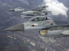 Украина требует от союзников 48 истребителей F16