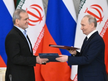 Путин и Пезешкиан подписали дружественный договор из 47 статей
